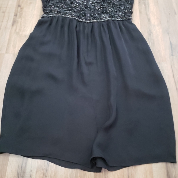 Alice + olivia black heavy beaded sequin baby doll dress. Size small - Picture 7 of 7